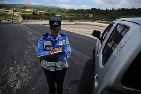 Certificarán conductores que soliciten licencia por primera vez