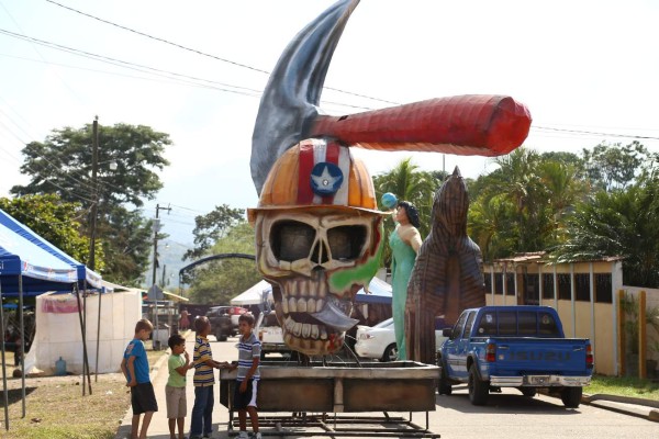 Chimeneas, locura de trinitecos que cautiva a todos en Honduras