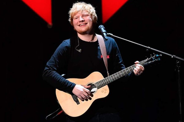 Cantante británico Ed Sheeran anuncia compromiso con Cherry Seaborn