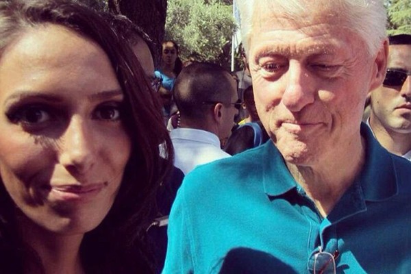 La selfie que delató al ex presidente Bill Clinton