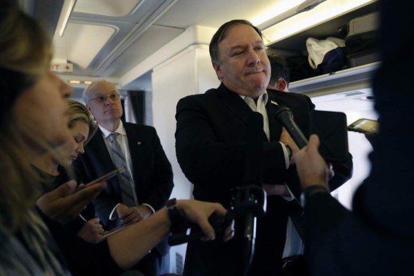 Pompeo viaja a México el viernes para hablar sobre la migración