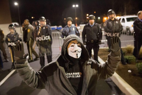 Obama pide calma ante el inminente fallo de Ferguson