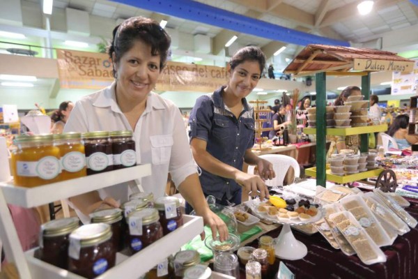 Mercado del Agricultor y Artesano atrae a los mipymes