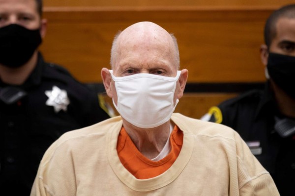 Joseph James DeAngelo looks on during the second day of victim impact statements at the Gordon D. Schaber Sacramento County Courthouse on August 19, 2020, in Sacramento, California. - Dozens of women and men who were terrorized by California's 'Golden State Killer' during a sadistic decade-long crime spree finally got their day in court as they spoke emotionally of their trauma. The victims of Joseph DeAngelo Jr., a former police officer, appeared in court on the second of three days of testimonies before he is to be sentenced on Friday to 11 life terms without the possibility of parole as part of a plea deal. (Photo by Santiago Mejia / POOL / AFP)