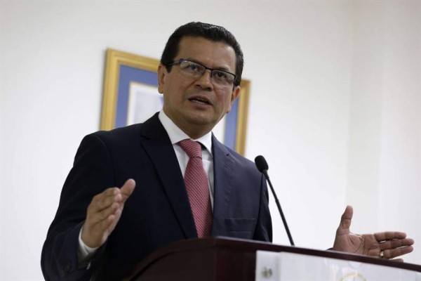 Diputados salvadoreños presionan en EUA por el TPS y DACA