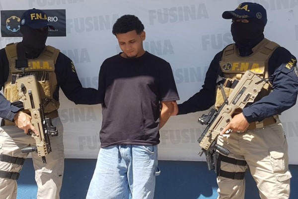 Cae supuesto pandillero por extorsión en La Ceiba