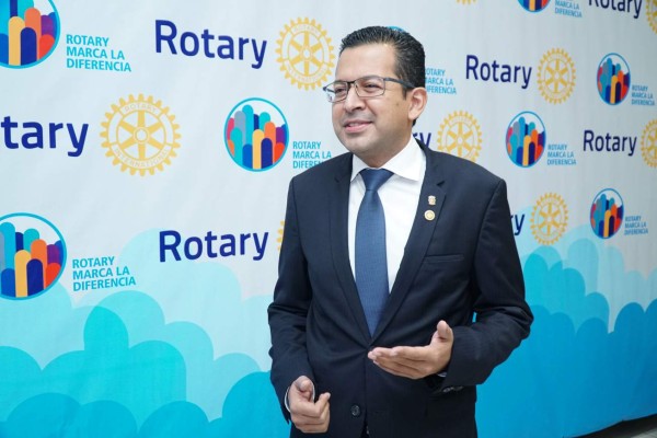 Club Rotario concede galardón a Jorge Canahuati y Diego Pulido