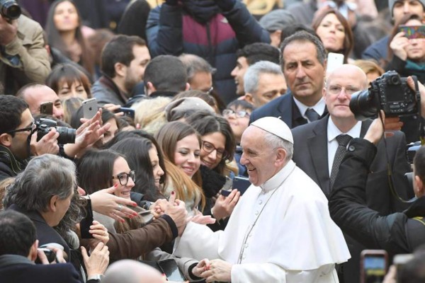 El Papa se pregunta si se prepara una 'guerra mundial por el agua'