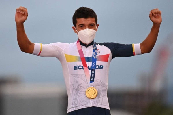 Histórico: Ecuatoriano Richard Carapaz gana el oro en el ciclismo en ruta