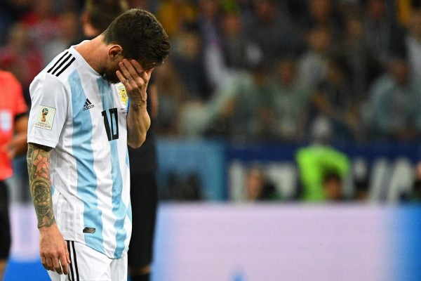La Argentina de Messi es goleada por Croacia y queda al borde de la eliminación