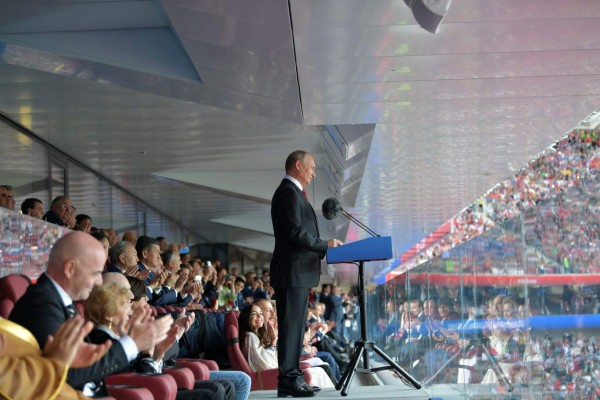 Rusia inaugura el Mundial de fútbol con ceremonia boicoteada por Occidente  