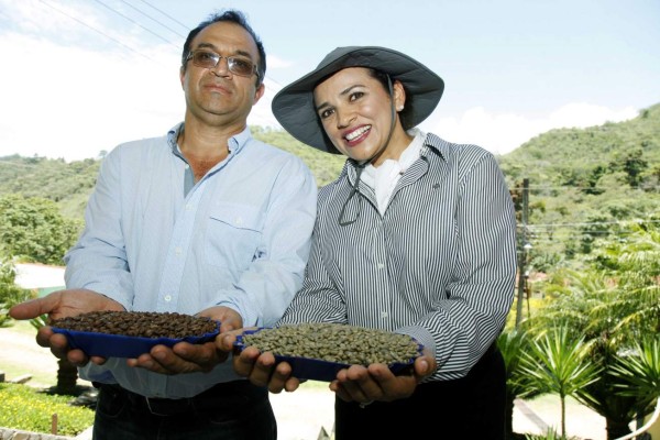 Café hondureño logra precio histórico de $120 la libra en subasta