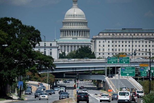Investigan una 'amenaza de bomba' cerca del Congreso de EEUU