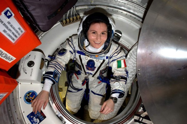Regresa a la tierra la astronauta 'chef' que pasó 199 días en el espacio