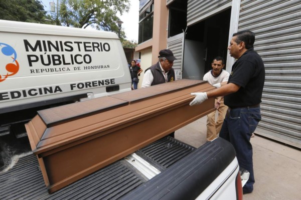 Asesinan a mujer cuando iba a comprar comida