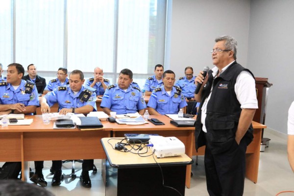 Elecciones Honduras: Alto mando de la Policía es capacitado por el TSE