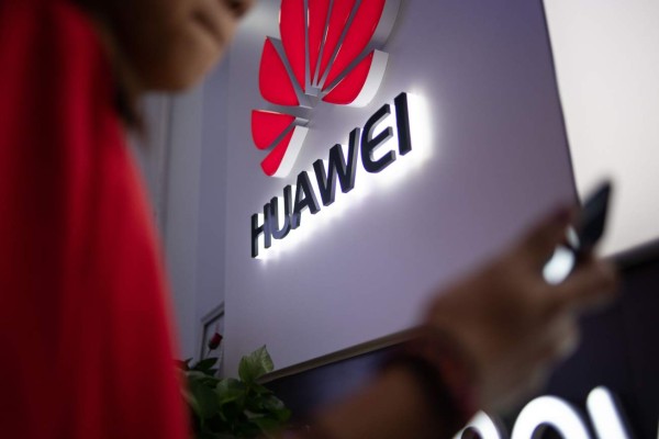 EEUU podría reanudar venta de productos a Huawei