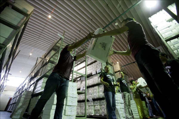 Militares distribuyen material electoral para elecciones en Honduras