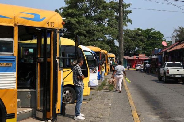 Terror se apodera de transportistas y usuarios de La Ceiba por la extorsión