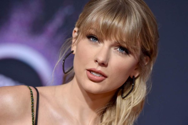 Taylor Swift regraba sus viejas canciones luego de que un fondo de inversión las adquiriera
