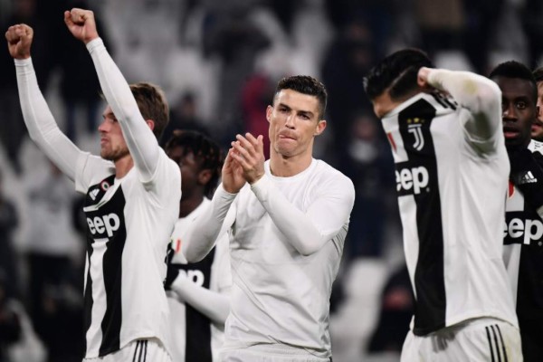 Video: Juventus golea al Chievo en partido para el olvido de Cristiano Ronaldo