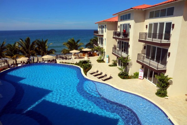 La inauguración de Playa Escondida Beach Club