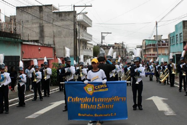 El instituto progreseño Rómulo Durón se roba el show en Guatemala