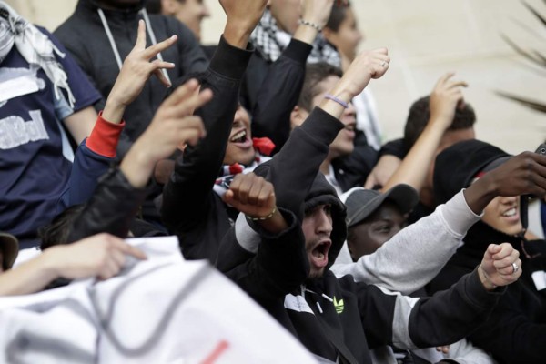 'Maten a los judíos' gritan manifestantes en Europa