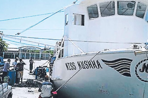 Naufragio en el caribe de Honduras deja 8 pescadores desaparecidos