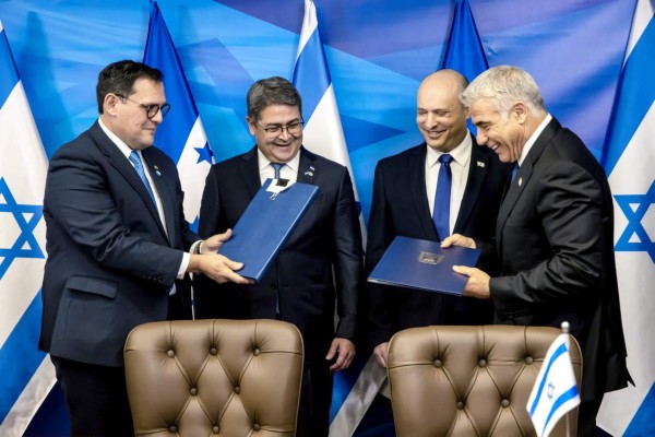 Honduras e Israel firman acuerdos al inaugurar la embajada