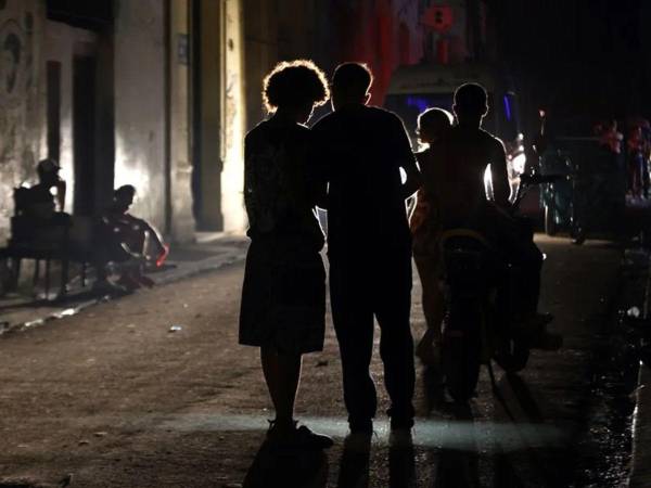 Los apagones afectan normalmente las jornadas tarde-noche.