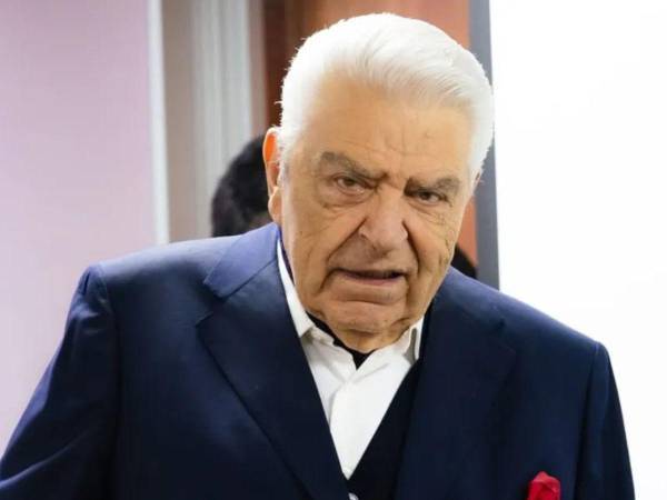 El chileno Don Francisco volverá este año a Univision, canal en el que presentó 'Sábado Gigante' hasta 2015, con una nueva serie especial de duración limitada en la que entrevistará a figuras hispanas en Estados Unidos, según anunció este martes la televisora.