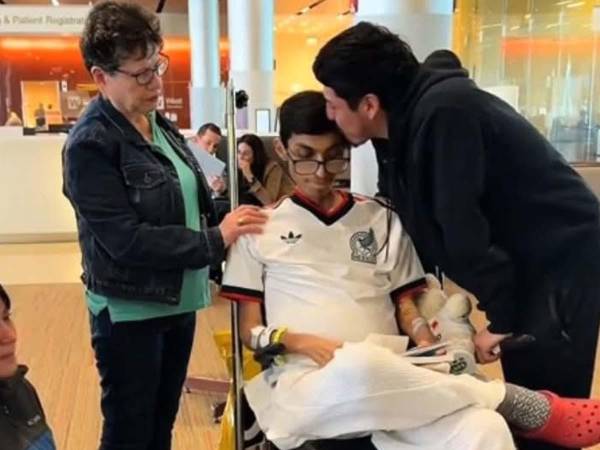 Kevin González es un joven nacido hace 18 años en Chicago y con cáncer terminal.