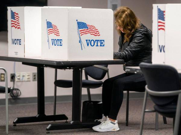 Los residentes de Virginia pueden votar hasta el 21 de abril sobre si apoyan o no la redistribución de los distritos electorales.