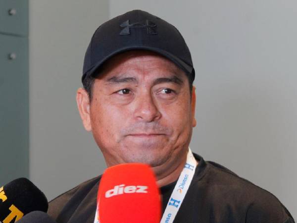 Reynaldo Tilguath en el séptimo congreso de entrenadores realizado en Tegucigalpa.