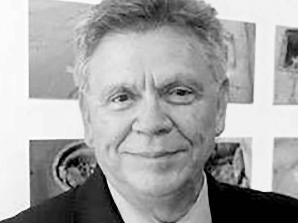 Víctor Manuel Ramos.