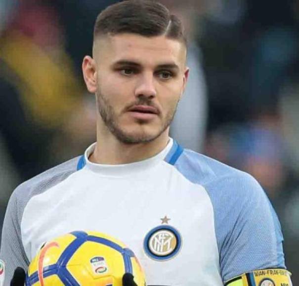 Bombazo. El Real Madrid no ha terminado su papel en el mercado de fichajes. Según informa Libertad Digital, emisarios del conjunto blanco se encuentran en la capital romana para negociar el traspaso de Mauro Icardi que pasaría a ser el compañero en la delantera de Karim Benzema. El argentino de 25 años juega en el Inter de Milán y ya ha sido objeto de deseo blanco desde hace tiempo