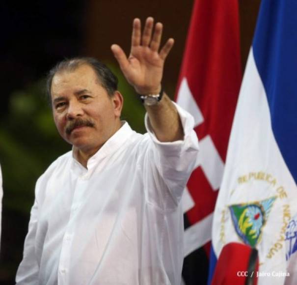 Daniel Ortega, presidente de Nicaragua, ha ostentado ese lugar en dos periodos diferentes. Primero entre 1979 y 1985 y el segundo desde 2007. Las elecciones del año pasado le otorgaron el puesto hasta 2021.