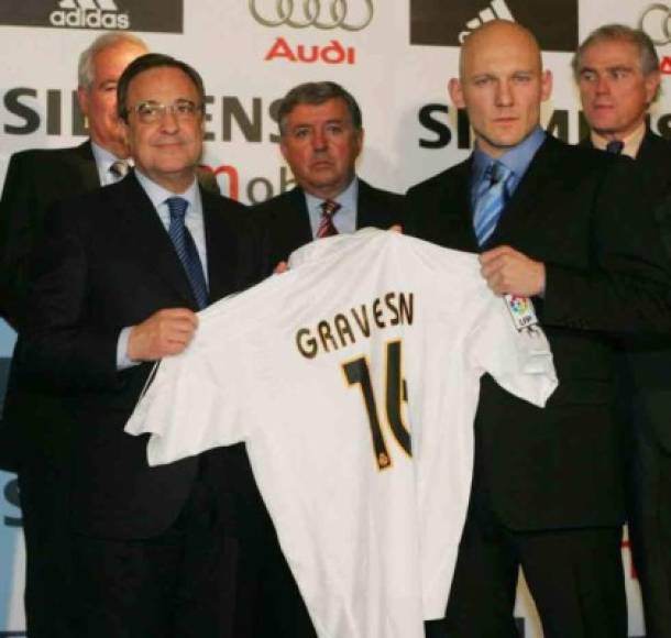 Gravesen llegó al Madrid por 3,5 millones de euros en enero del 2005. En el club destacó más por su juego brusco ya que su labor era el trabajo sucio.