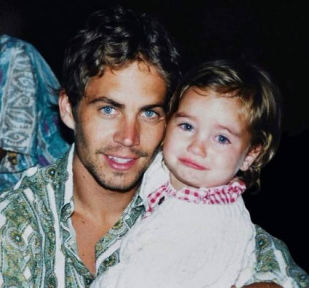 Paul y su hija Meadow Walker en una foto de archivo. <br/>