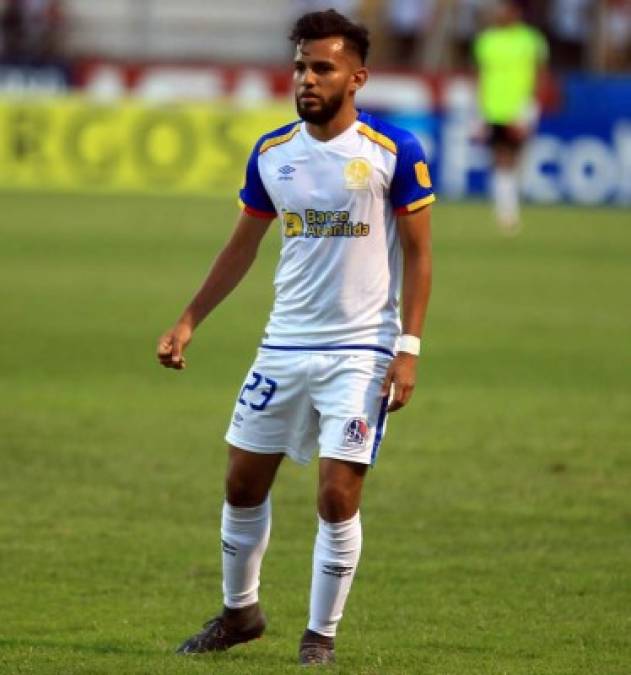 Jorge Álvarez (Olimpia) - Mediocampista de 21 años.