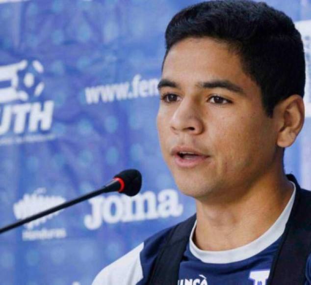Carlos Pineda: En el Real de Minas están a la espera que el Olimpia les pueda ceder a préstamo al joven mediocampista. Todo indica que no seguirá en el club olimpista.