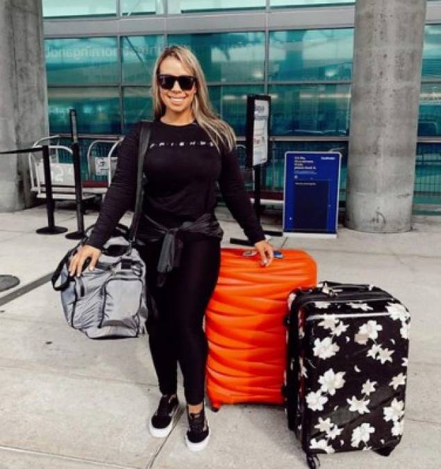 La otra familiar que viajó con Carla a Costa Rica, su cuñada April Burton, abandonó el país el miércoles y el vuelo de Stefaniak de regreso a Florida estaba programado para el día siguiente. Ambas mujeres se comunicaron por WhatsApp todo el día, sin embargo, el jueves, la joven dejó de contestar su teléfono.