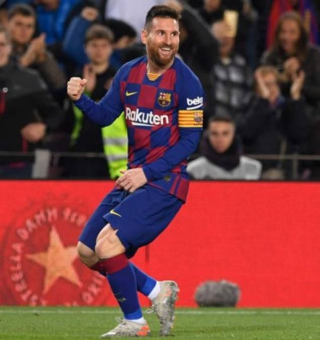 Messi marcó los tres goles en jugadas a balón parado. El primero de penal (23), tras una mano del equipo gallego dentro del área, y los dos siguientes con sendos tiros libres, tras faltas al brasileño Arthur (45+1) y al holandés Frenkie De Jong (48).