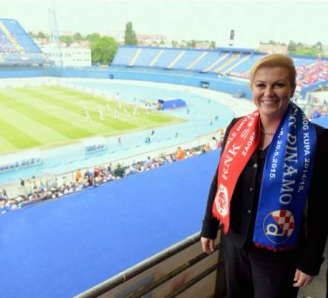 Kolinda Grabar-Kitarović es aficionada del Dinamo Zagreb de Croacia.