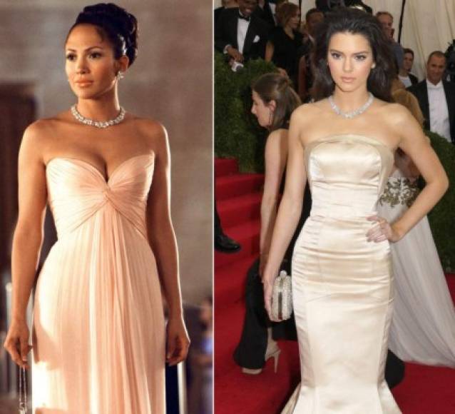 A la izquierda, un fotograma de Jennifer Lopez en la cinta 'Sucedió en Manhattan' en 2003. Kendall Jenner utilizó un modelo parecido en la gala del Met de 2014, con un vestido palabra de honor de la cadena británica Topshop.