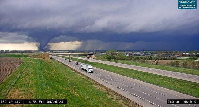Un tornado también golpeó Oklahoma este fin de semana.