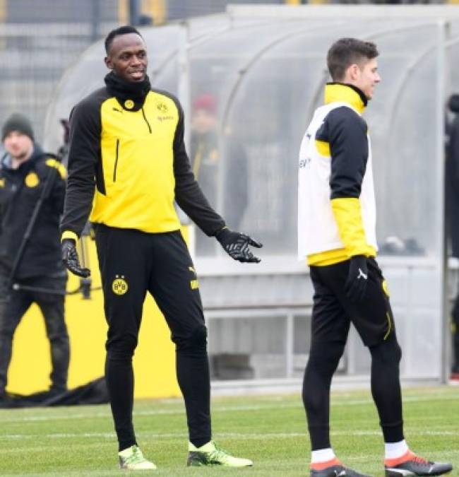 Usain Bolt ya entrenó con el Dortmund e incluve marcó goles.
