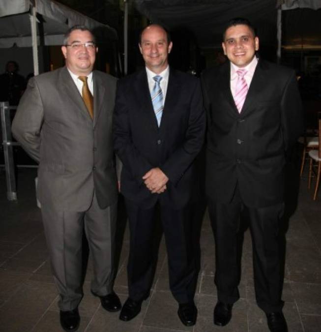 Mauricio Lamelas, Boyce Lloyd y Fabián Izaguirre.