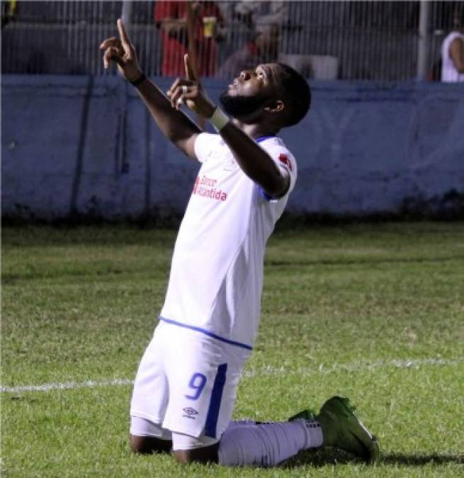 Jorge Benguché - El delantero está haciendo los goles del Olimpia en este campeonato y buscará ampliar sus números contra el Motagua.